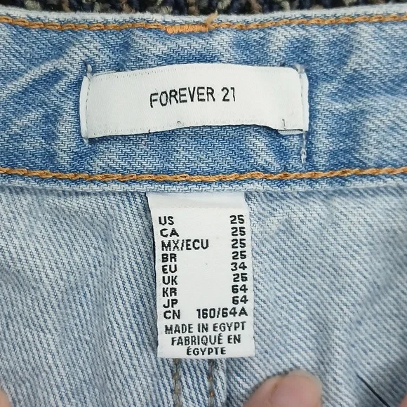 Forever 21 two tone patchwork hi rise jeans Size 25 - Picture 4 of 6